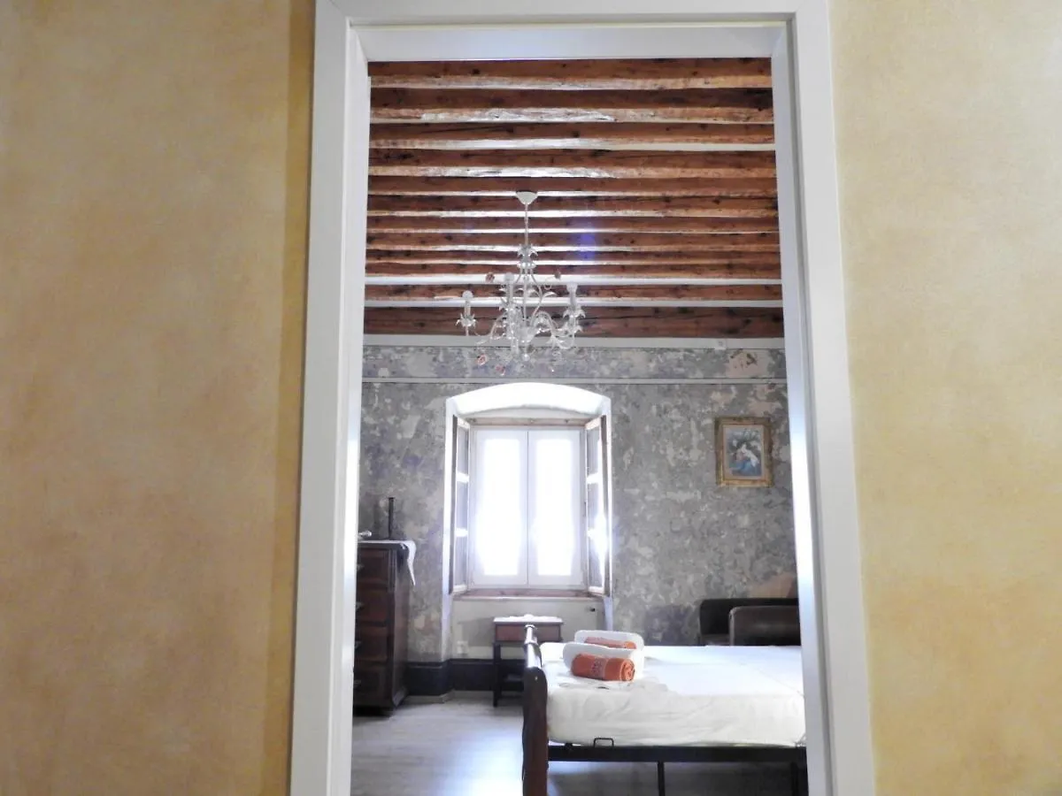 Zupan 1 - apartman Krk Town